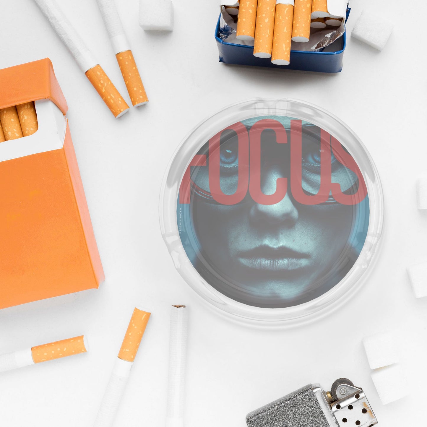 Creative Portrait Printed Round Glass Ashtray, Home & Office Trendy Decor Ashtray (Diameter 8.5cm)